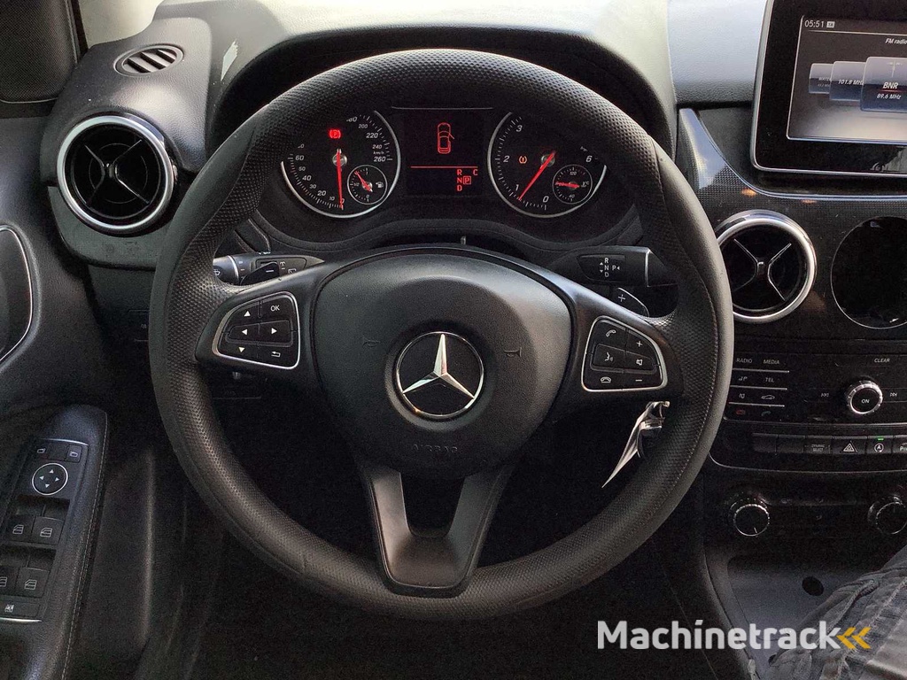 2020 - Mercedes-Benz - B-Klasse - 220 d Ambition - Pkw