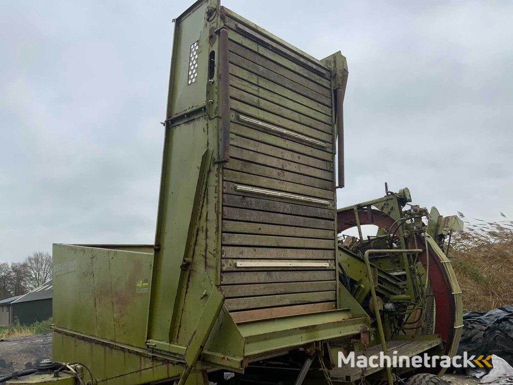 1976 Bergmannn K80 Potato harvester