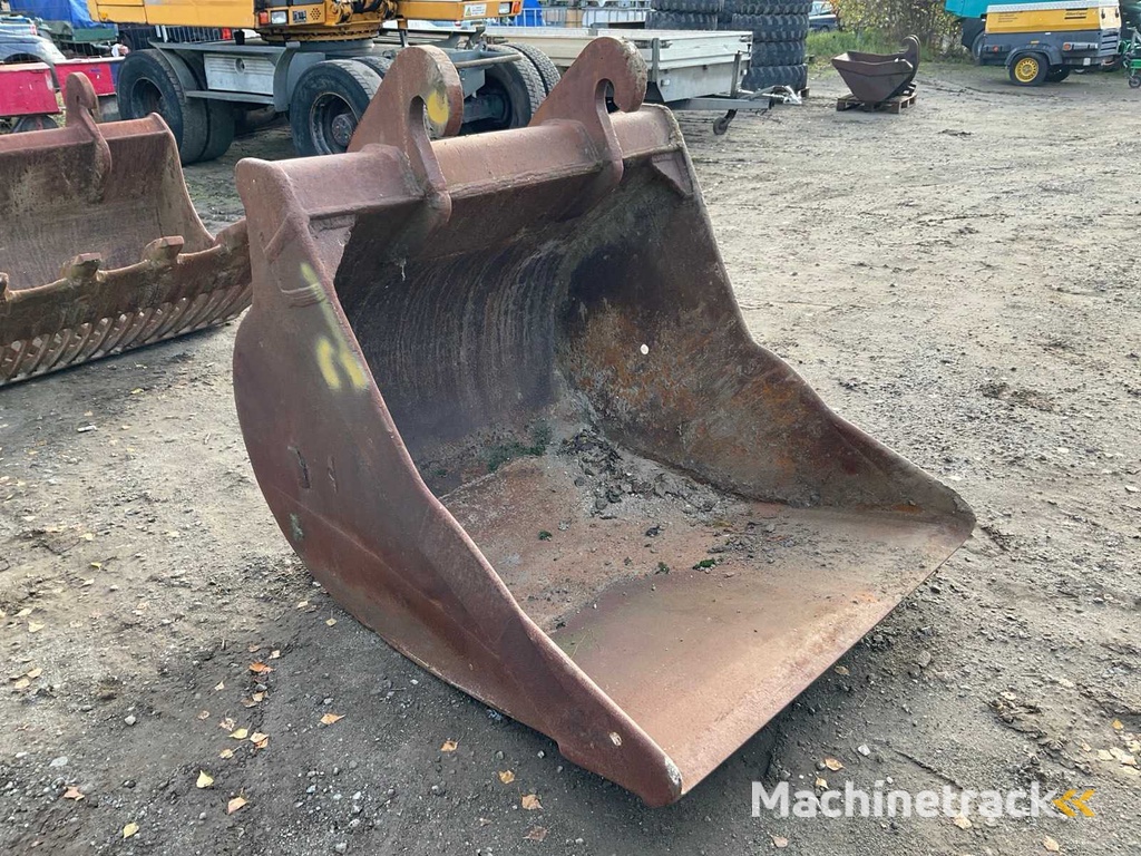 Verachtert Excavator Bucket CW40