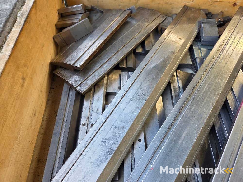 press brake - Various parts, tools and accessories