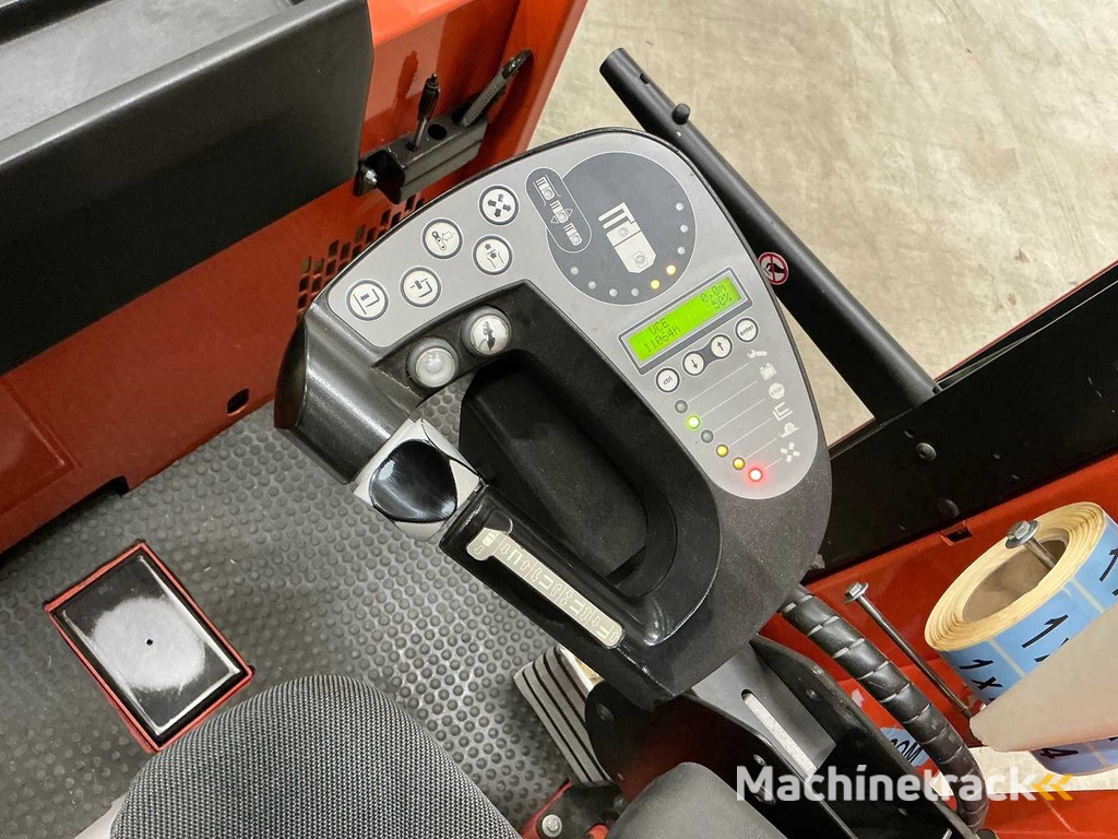 Toyota - 2013 - VCE120 - Schmalgang-Lkw