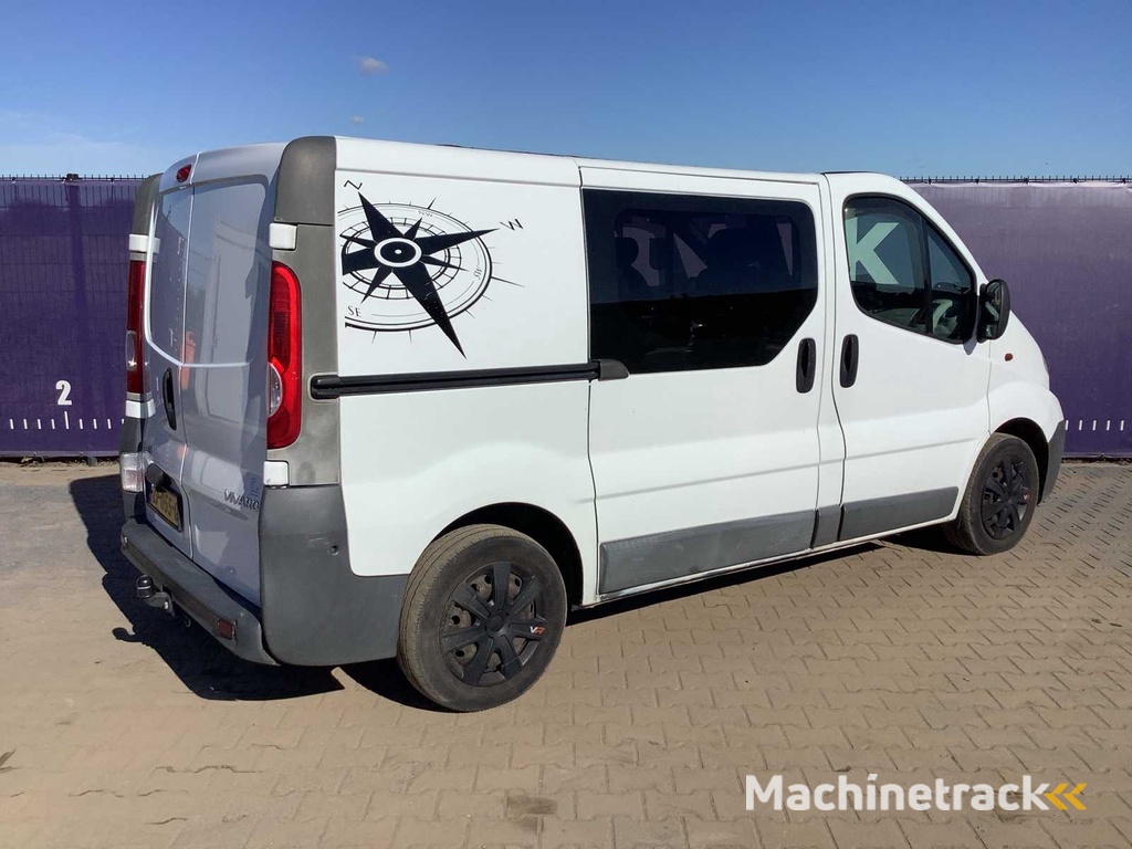 2007 - Opel - Vivaro-2 2.0CDTI/66KW-E4 2.7T L1H1 Camper/kampeerwagen
