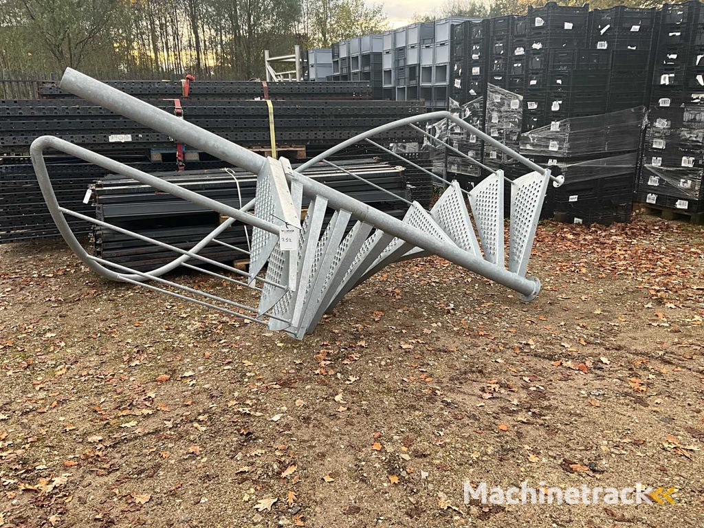 Industrielle verzinkte Wendeltreppe