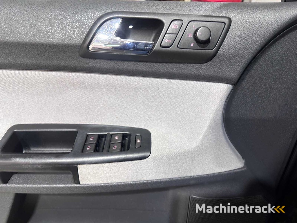 Volkswagen - Polo - 1.4-16V Kreuz - 85-HKF-9