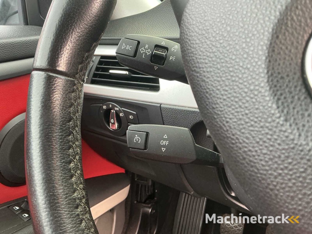 2010 - BMW - 3er Coupé - 320i Corp.Lease Exec - PKW