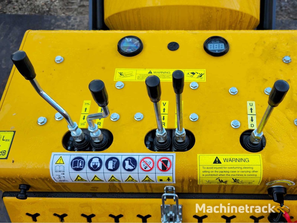 2025 - SDLOOL - JBC400 - Betonmolen