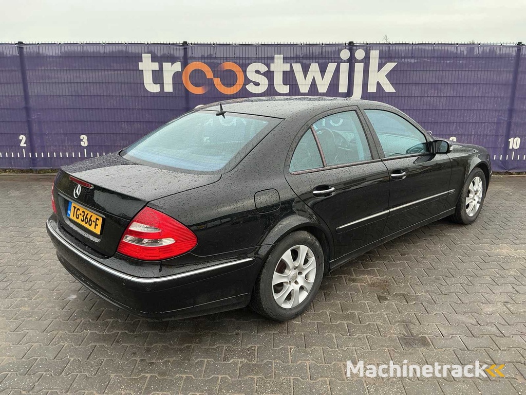 2003 - Mercedes-Benz - E-Klasse - 240 Avantgarde - Personenwagen