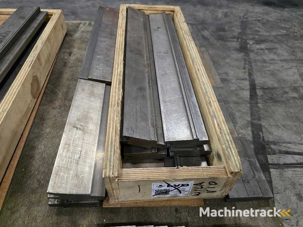 Wila - V10 30 degrees - Various parts, tools and accessories