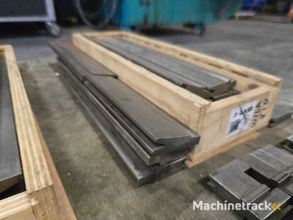 Wila - V10 30 degrees - Various parts, tools and accessories