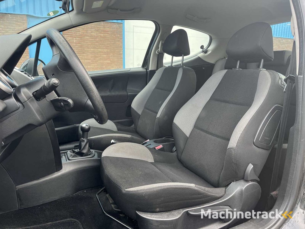 Peugeot 207 1.4 VTi Cool 'n Blue 2008 | 87-ZH-HV