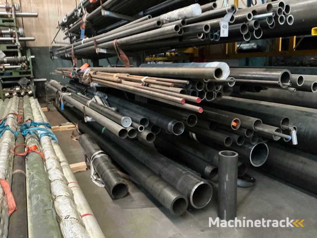 Rohmaterial und Halbzeuge