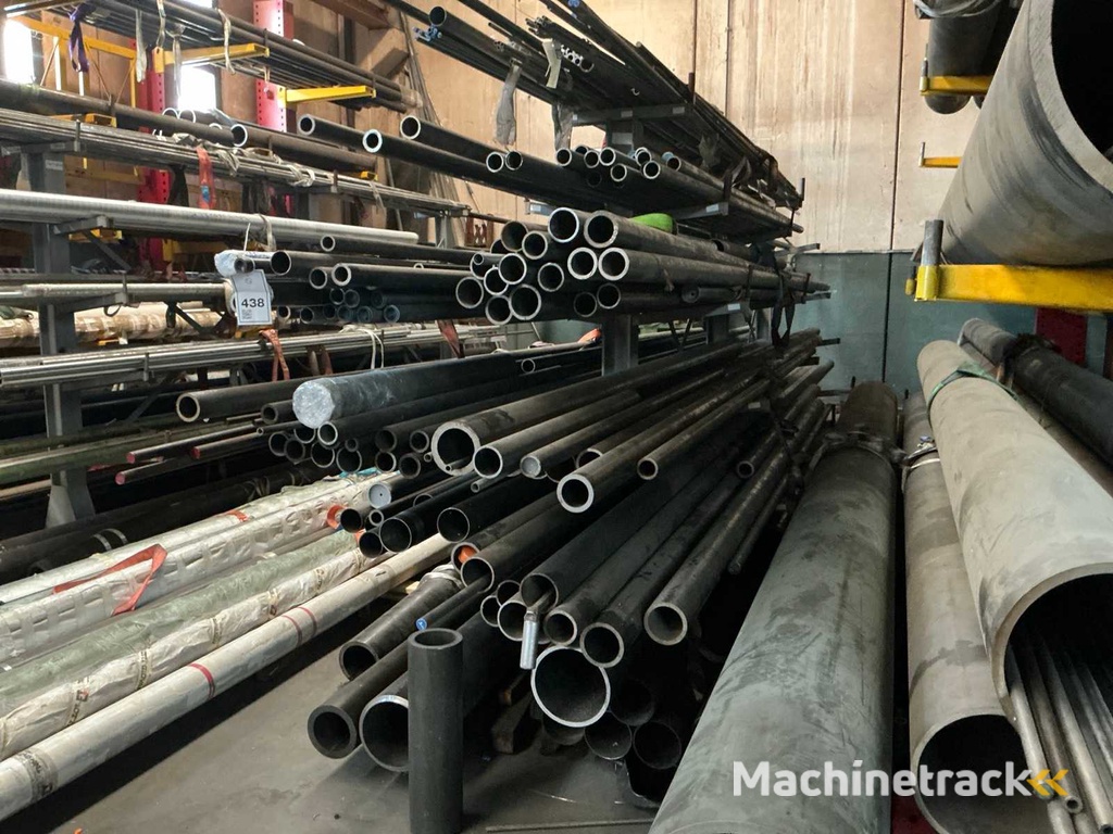 Rohmaterial und Halbzeuge