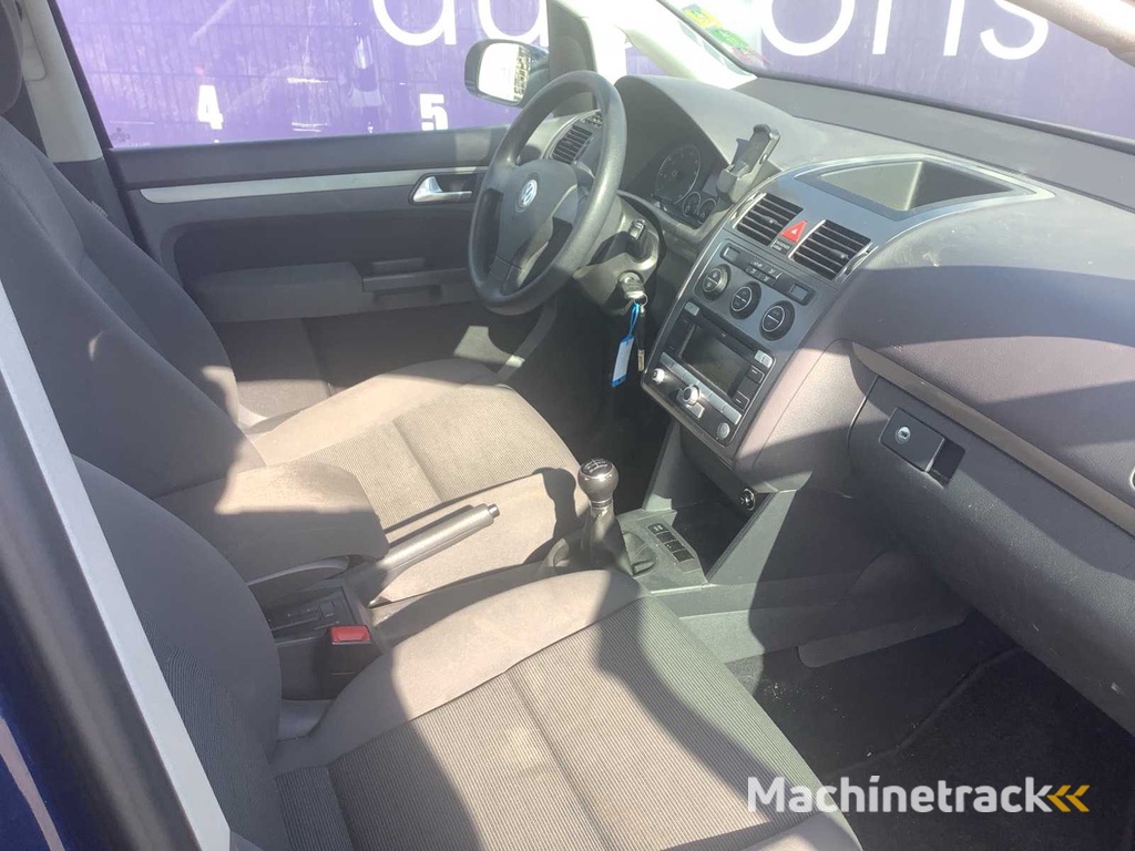 2009 - Volkswagen - Touran - 1.4 TSI Trendline - Pkw