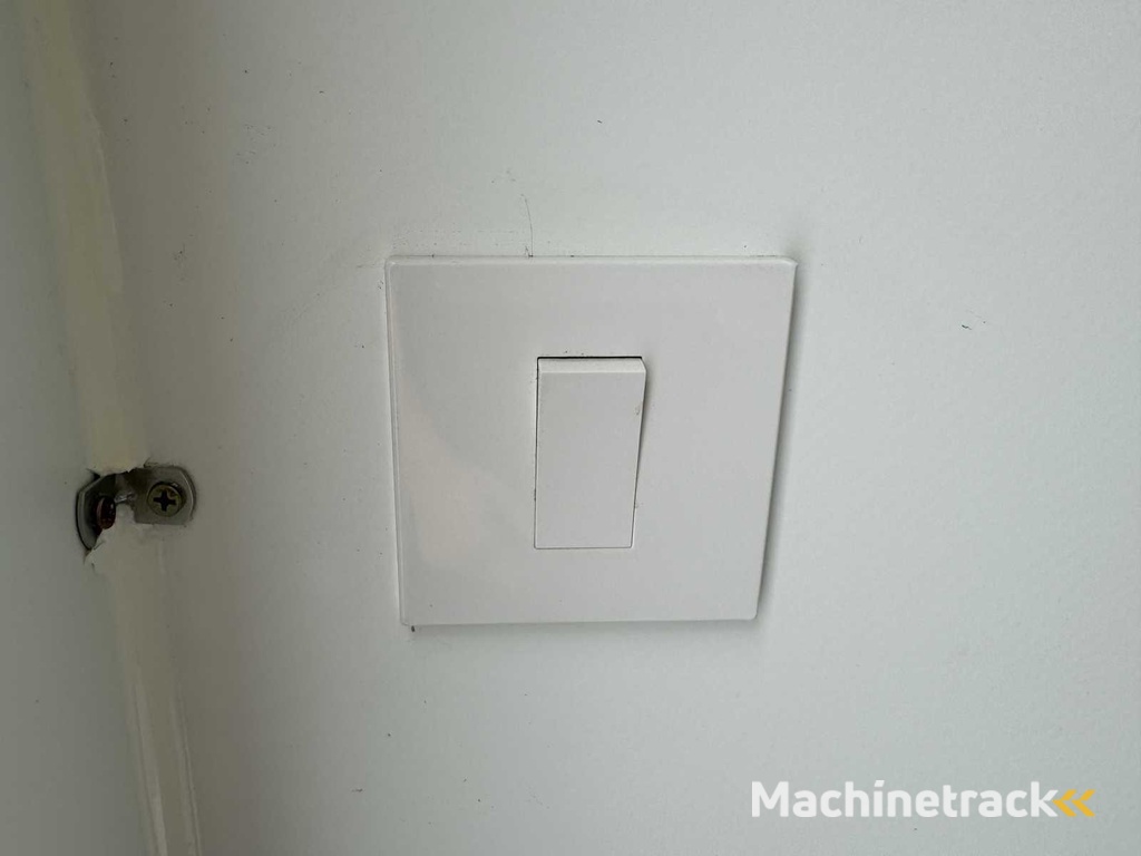 2024 2 Pers. 3966x2000x2784 Sanitairunit