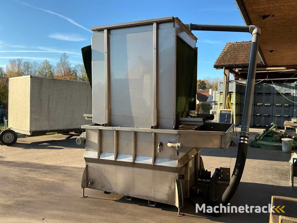 Cherry Cooler Water Dumper