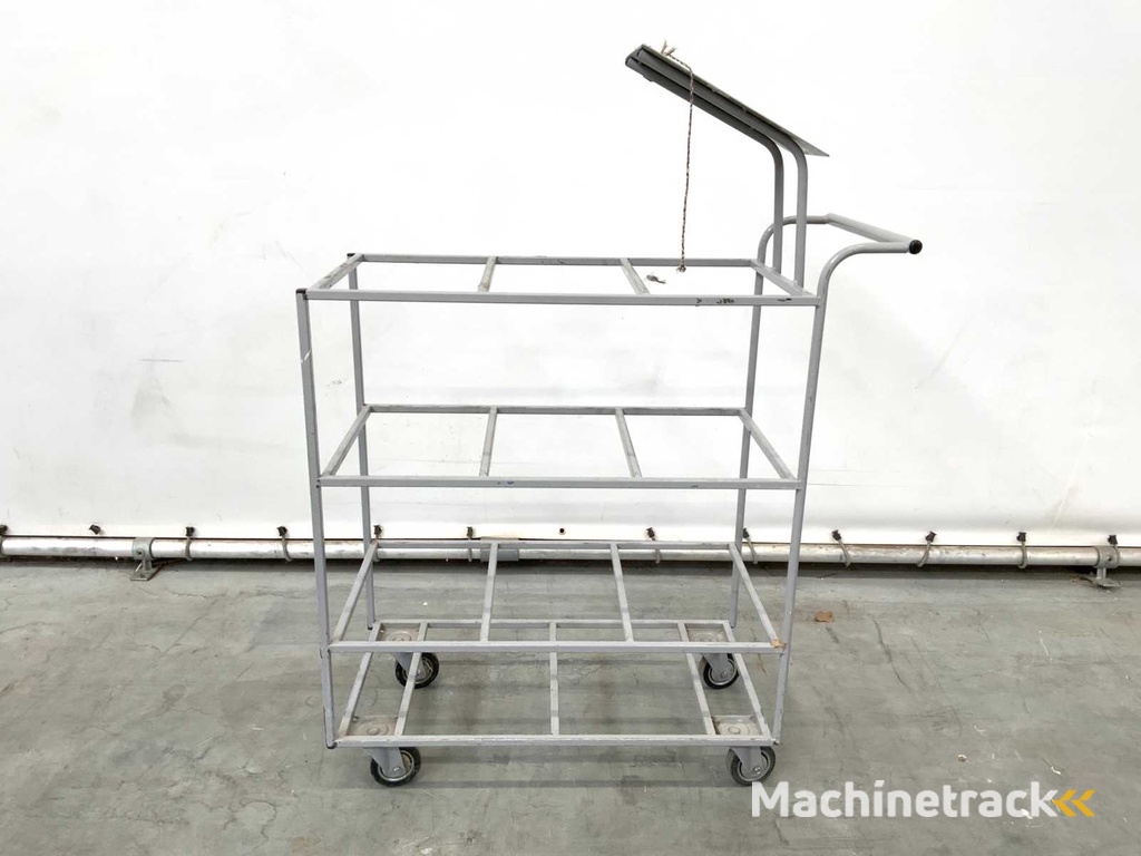 Wagen mit Behältern (4x)