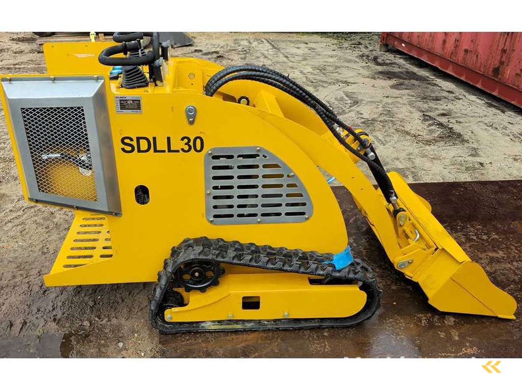 2025 - SDLANCH - SDLL30 - Shovel