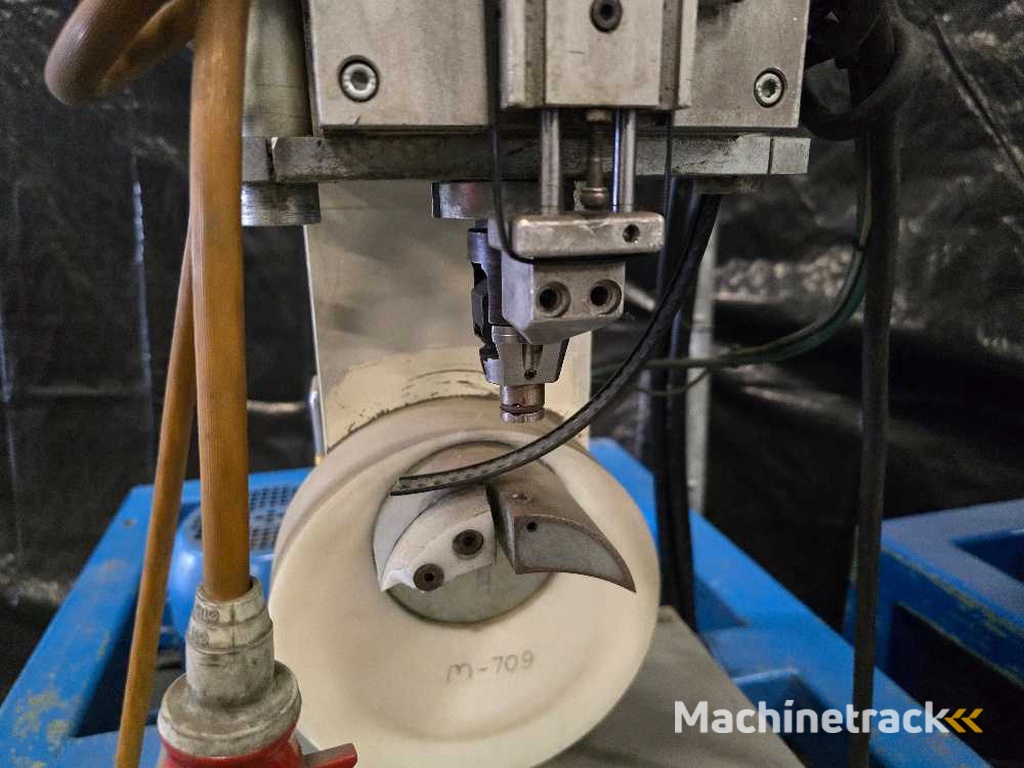 MG Tech - Overige plaatbewerkingsmachines (2x)