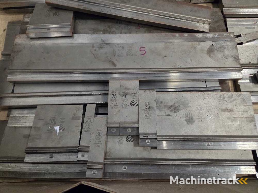 Press brake - Various parts, tools and accessories