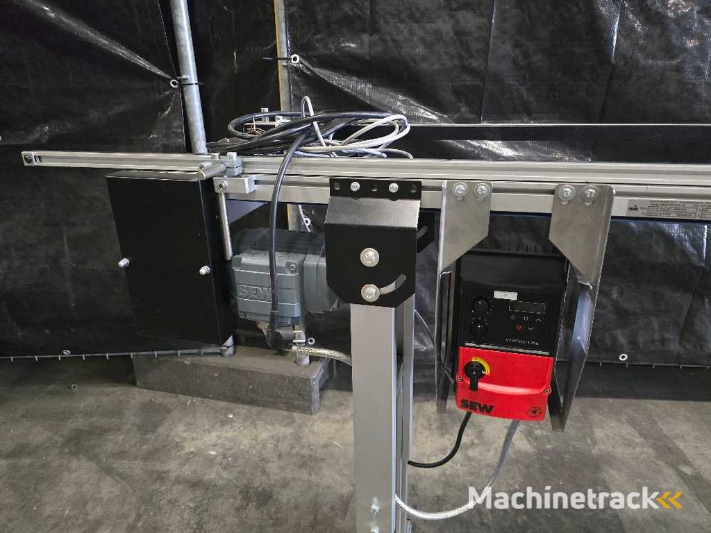 MK Products - 2023 - GUF P mimi AC 2000 150 - Rollenbahn