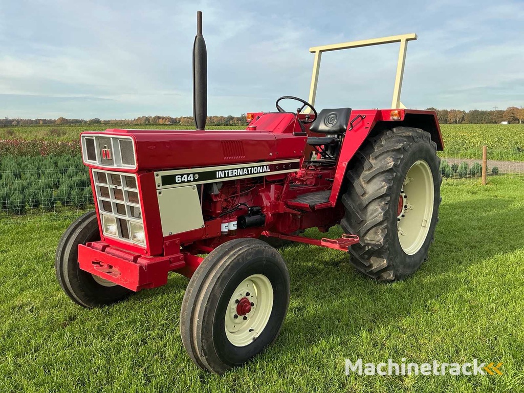 International 644 Oldtimer tractor