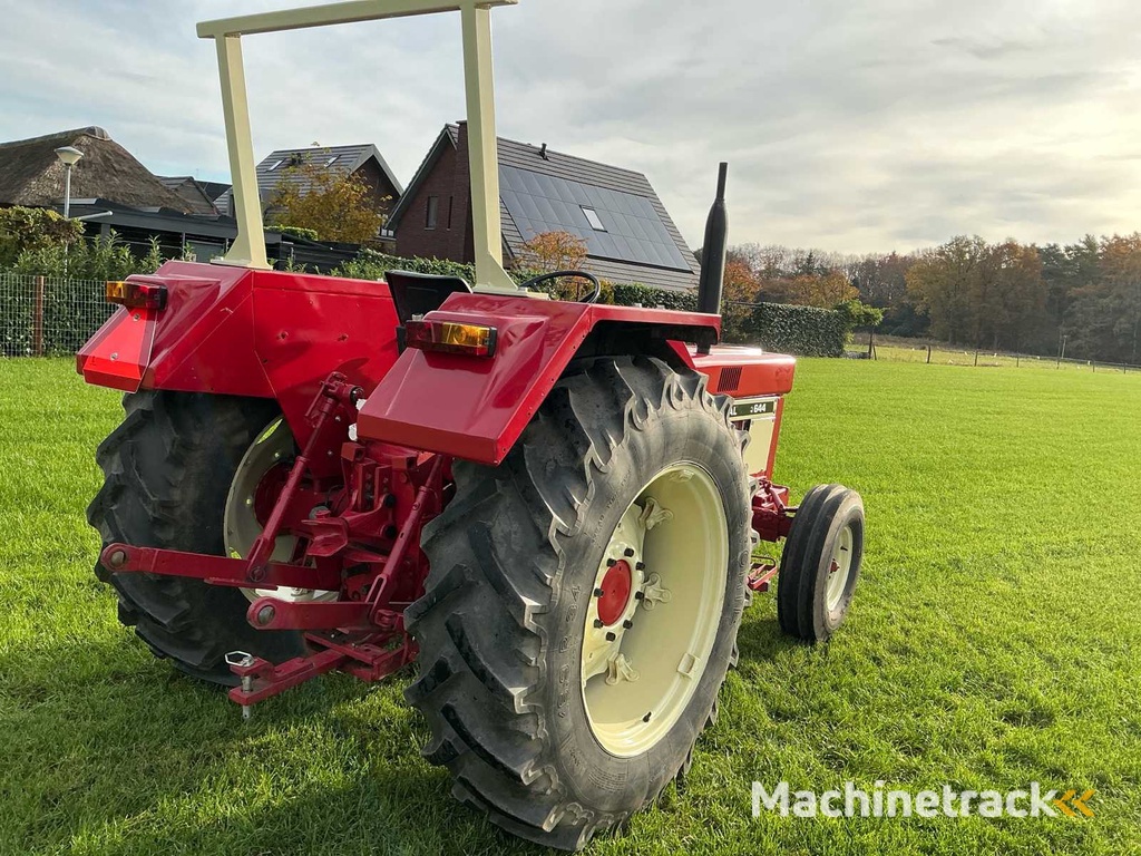 International 644 Oldtimer tractor