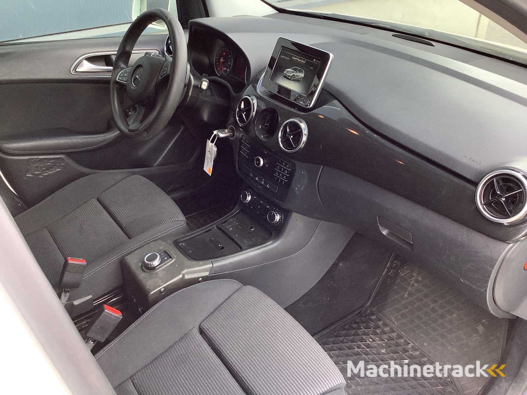 2018 - Mercedes-Benz - B-Klasse - 220 d Ambition - Pkw