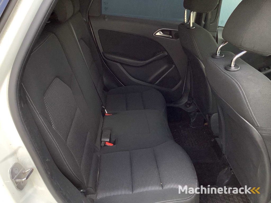 2018 - Mercedes-Benz - B-Klasse - 220 d Ambition - Pkw