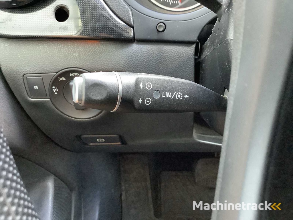 2018 - Mercedes-Benz - B-Klasse - 220 d Ambition - Pkw