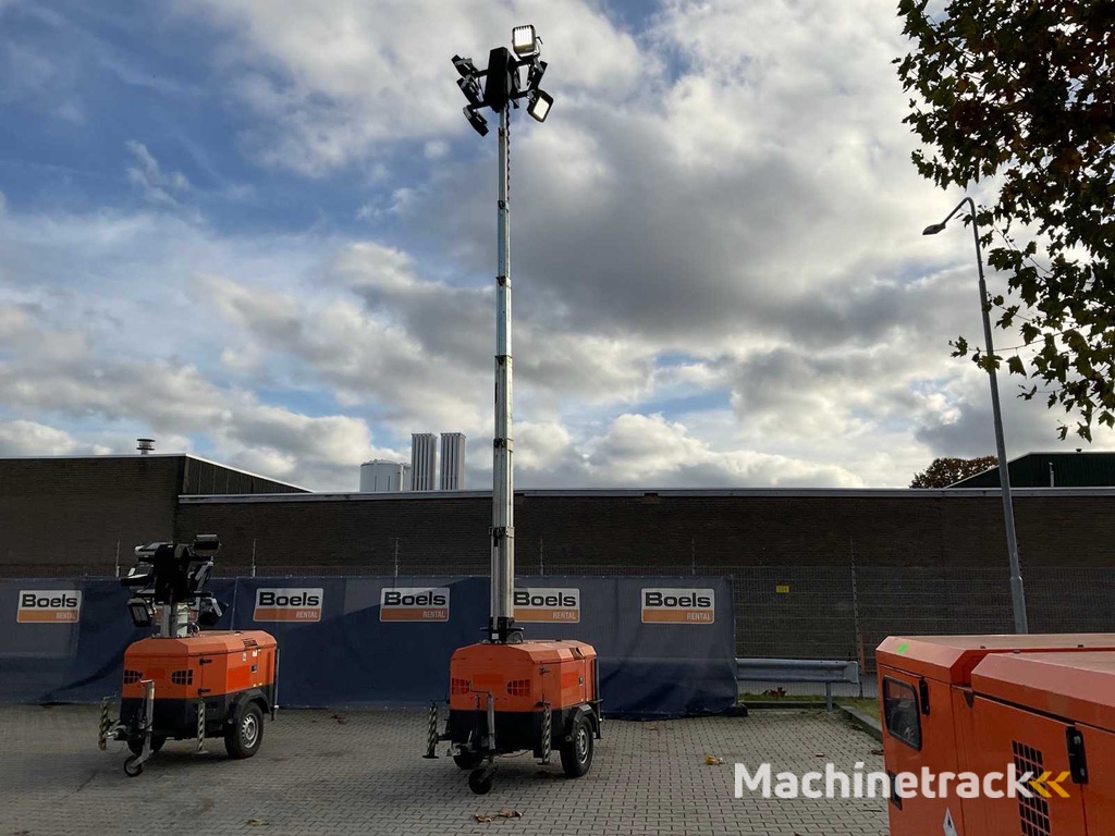 2016 TowerLight VB-9 LED Light Pole Generator Trailer LED