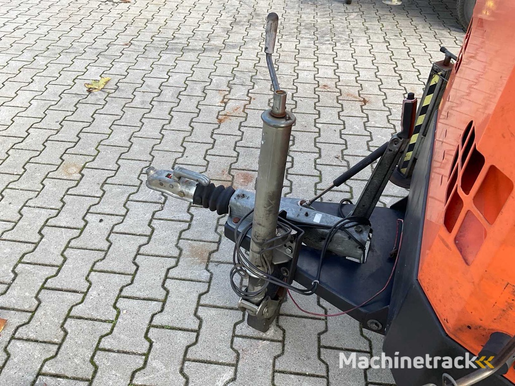 2016 TowerLight VB-9 LED Light Pole Generator Trailer LED