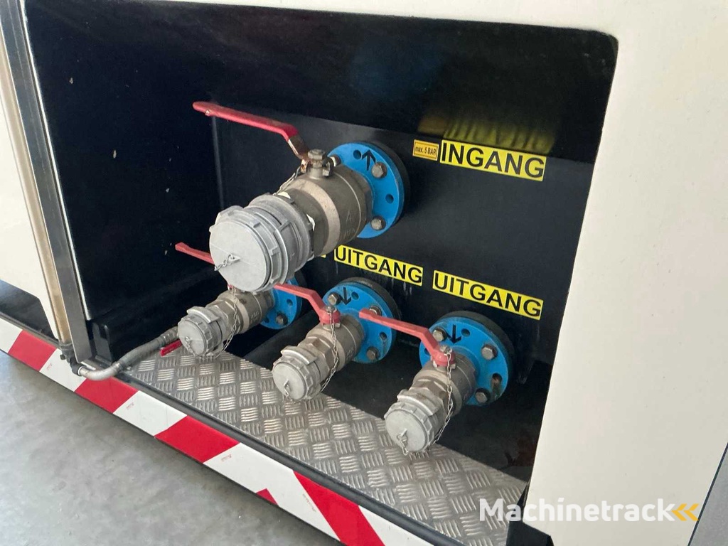 2012 FIRE TECHNICS Water opslagcontainer