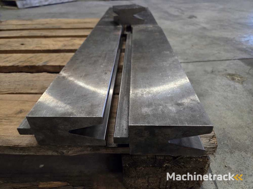 Trumpf - press brake - Various parts, tools and accessories