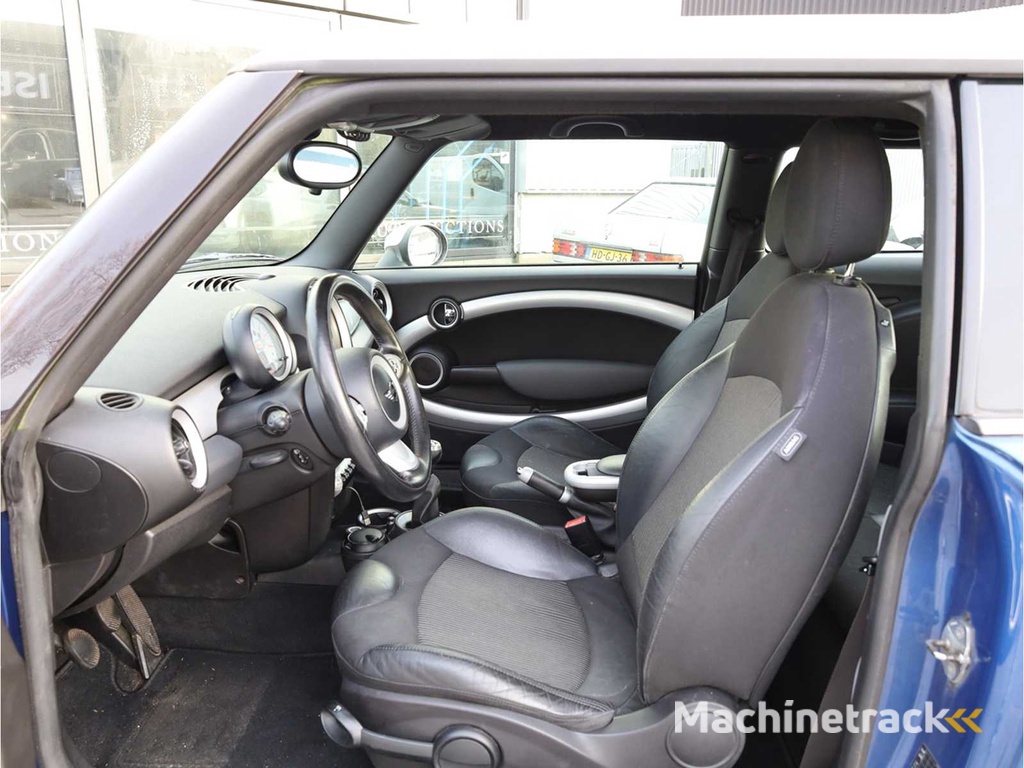 Mini 1.6 Cooper Chile 2007, 68-XZ-GX