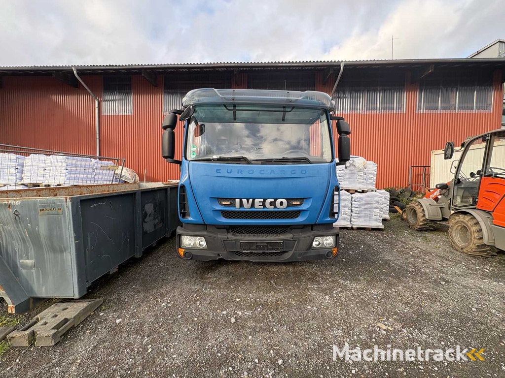 IVECO Cargo haakarm uit 2015 – incl. 3 containers