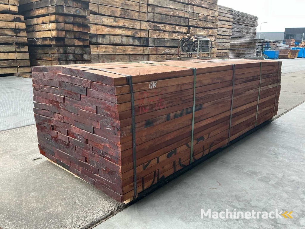 Khaya Mahoni Bouwhout