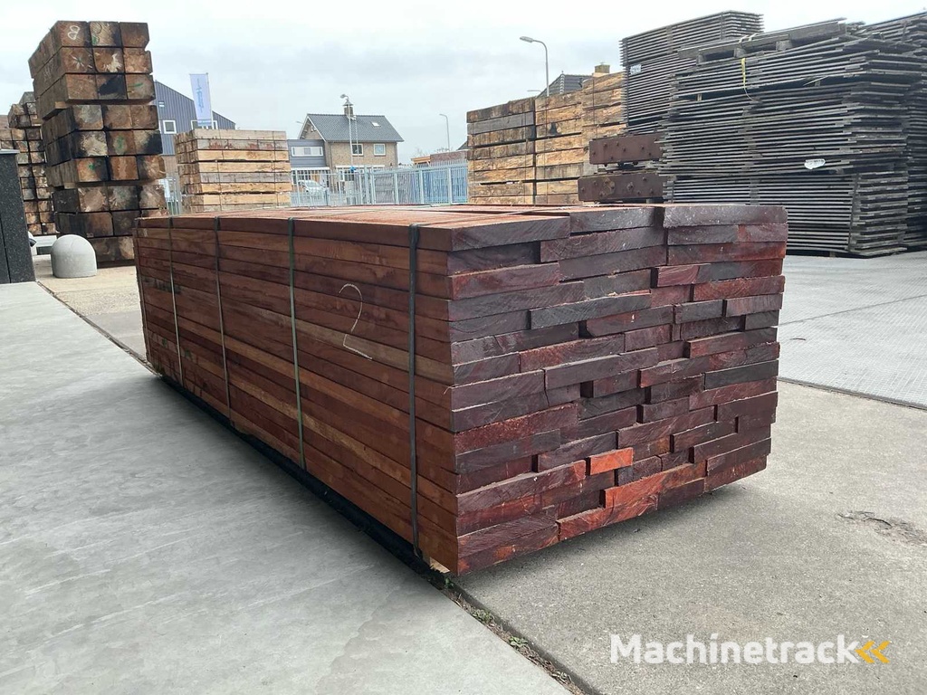 Khaya Mahoni Bouwhout