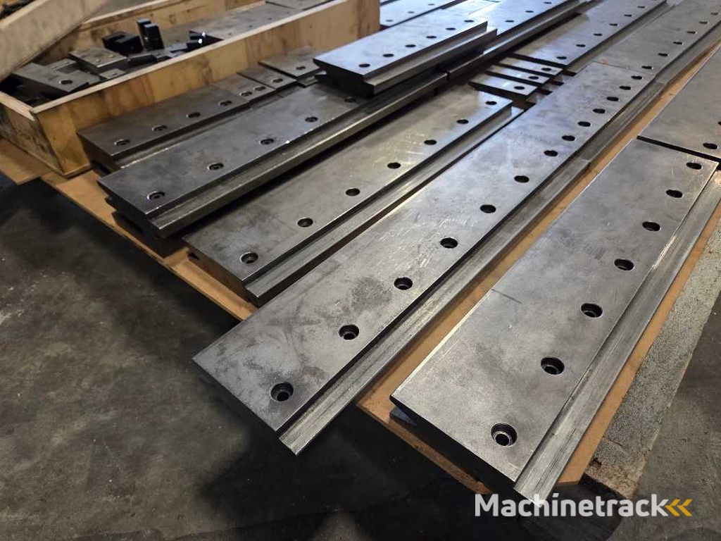 Trumpf - press brake - Various parts, tools and accessories