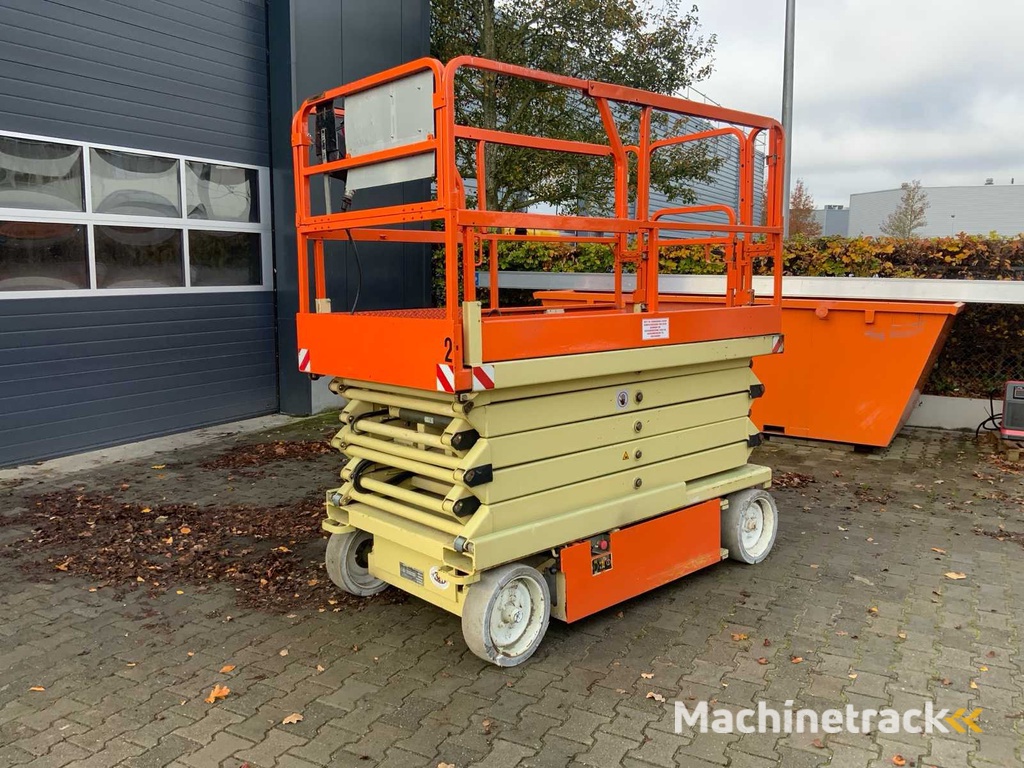 2001 JLG 3246-E2 Schaarhoogwerker