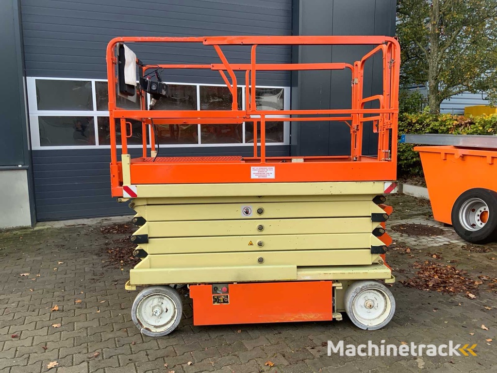 2001 JLG 3246-E2 Schaarhoogwerker