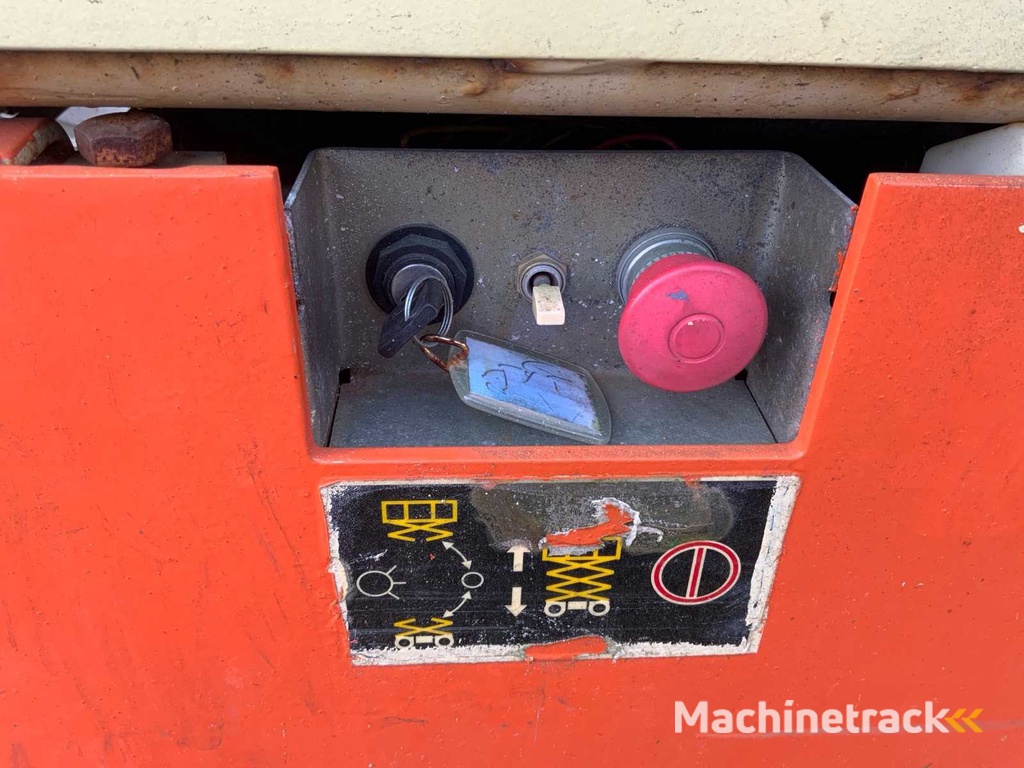 2001 JLG 3246-E2 Schaarhoogwerker