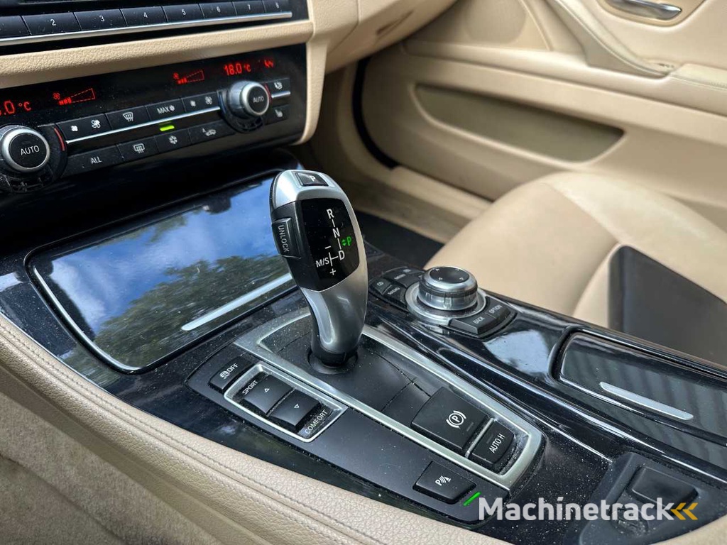 BMW - 5er Touring - 520i High Executive - PKW - 2011