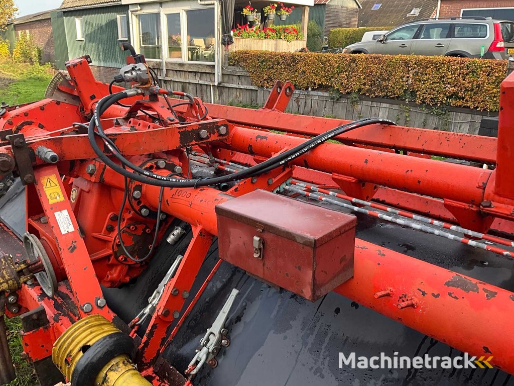 2005 FarmaX Rapide 300 Sprayer