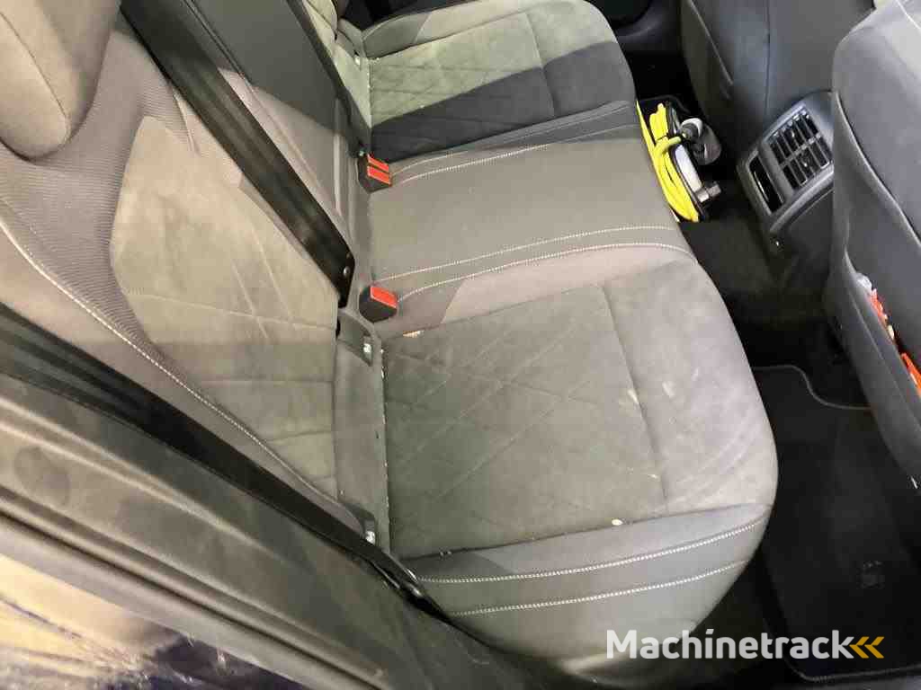 Volkswagen Golf 1.4 eHybrid 204HP Automatik 2022