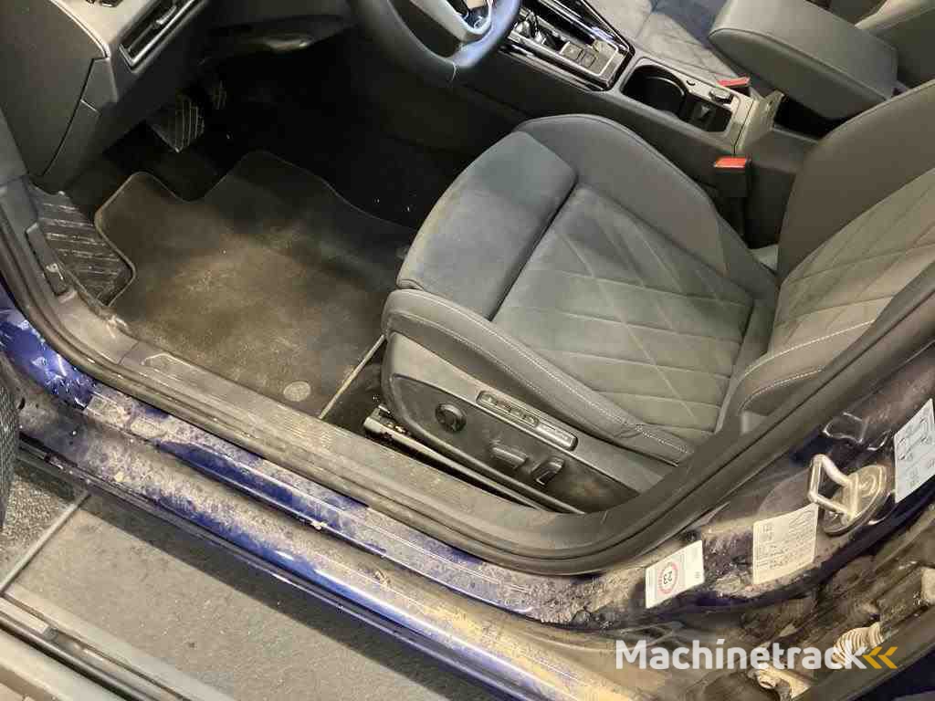 Volkswagen Golf 1.4 eHybrid 204HP Automatik 2022