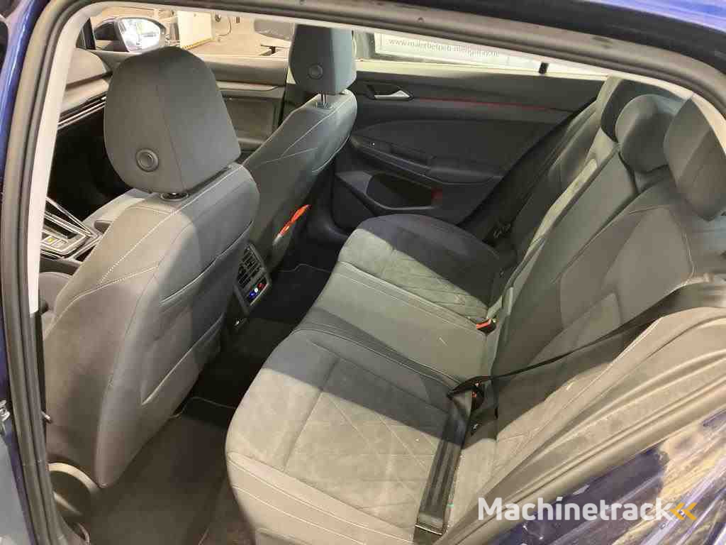 Volkswagen Golf 1.4 eHybrid 204HP Automatik 2022