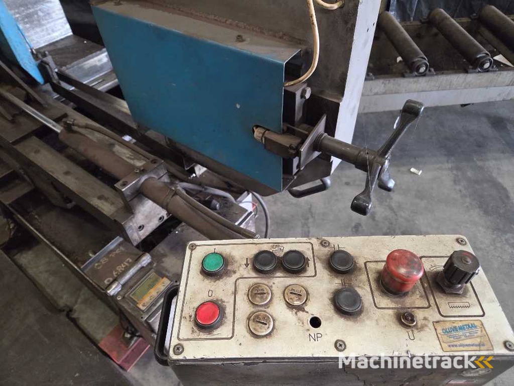 Bomar - 2004 - T S A 60 60 - Verticale bandzaagmachine