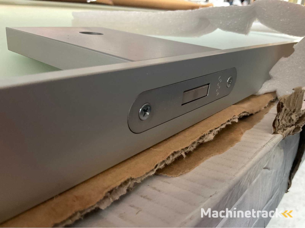 ALBED MILANO 1964 Kozijn met deur