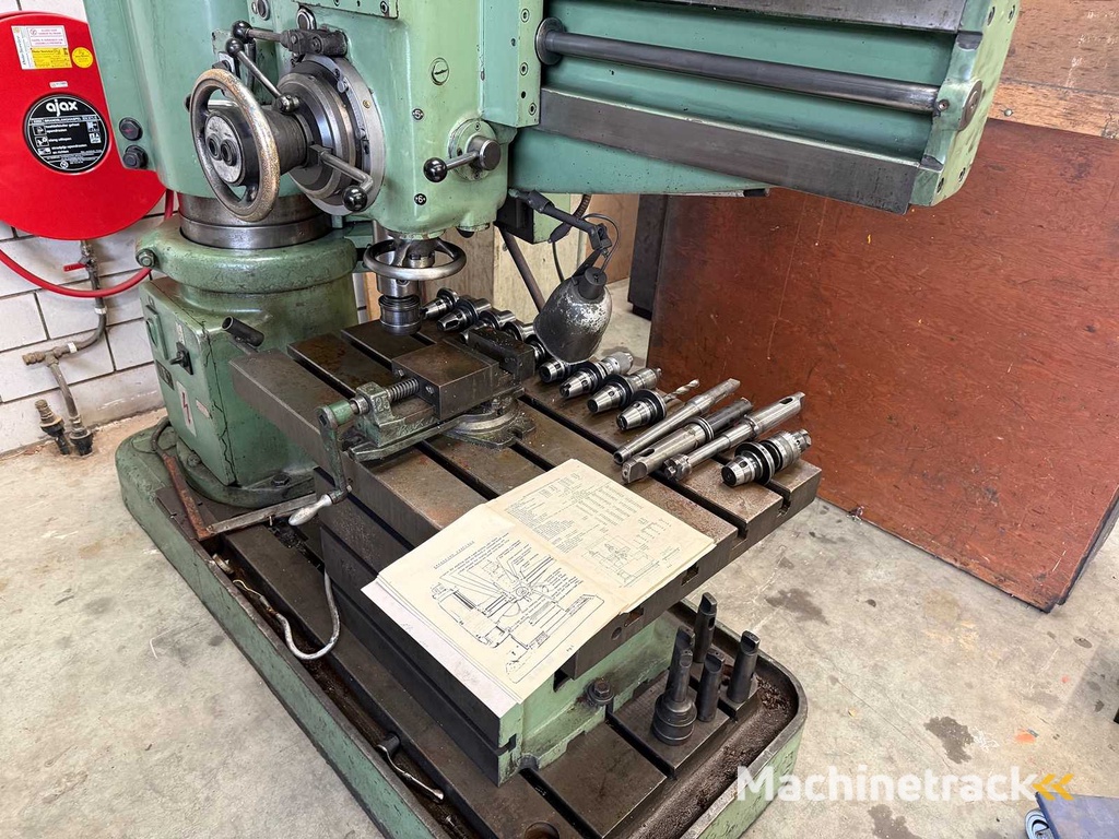 Hindustan - 1977 - RM 61 - Radiaalboormachine