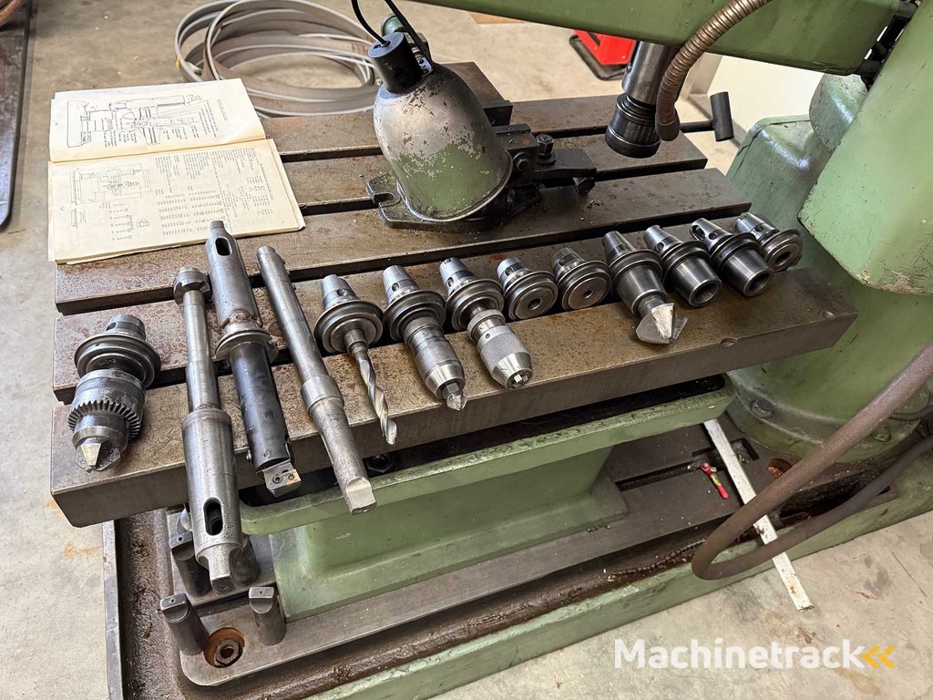 Hindustan - 1977 - RM 61 - Radiaalboormachine